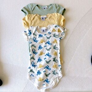 Petit bateau short sleeve onesie sets 12-18m